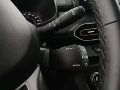 Photo 9 Dacia Sandero  1.0 ECO-G 100ch Stepway Extreme -24