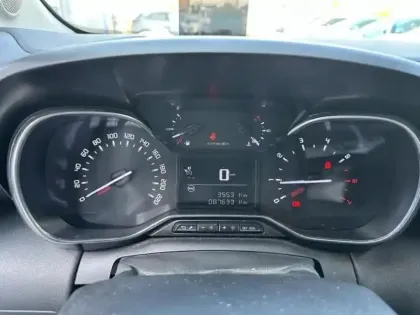 Photo 10 Citroën C3 Aircross  PureTech 110ch S&S Shine Pack