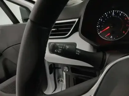 Photo 13 Renault Clio  1.0 TCe 90ch Evolution - 24