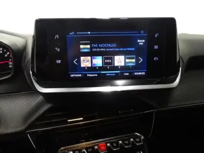 Photo 14 Peugeot 208  1.2 PureTech 100ch S&S Style EAT8