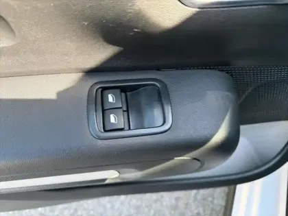 Photo 11 Citroën C3  1.5 BlueHDi 100ch S&S FEEL