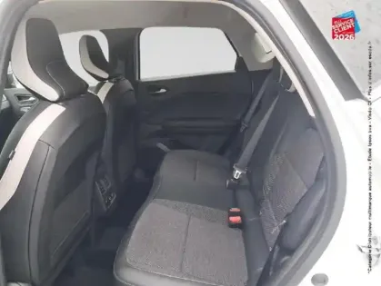 Photo 10 Renault Captur  1.6 E-Tech hybride 145ch Intens -21