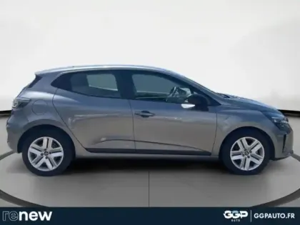 Photo 35 Renault Clio  1.5 dCi 100ch Evolution - 25
