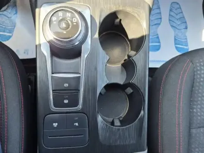 Photo 14 Ford Kuga  2.5 Duratec 190ch FHEV E85 ST-Line BVA