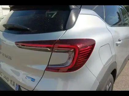 Photo 13 Renault Captur Gén. II (HJB) Ph1 Intens 5