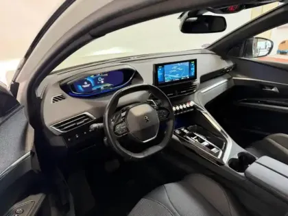 Photo 7 Peugeot 3008  Plug-in Hybrid 225ch Allure Pack e-EAT8