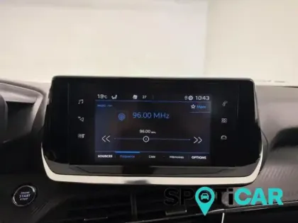 Photo 14 Peugeot 2008  1.2 PureTech 130ch S&S Allure EAT8