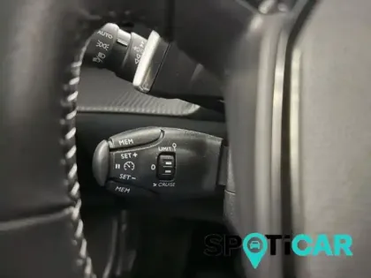 Photo 13 Peugeot 2008  1.2 PureTech 130ch S&S Allure EAT8