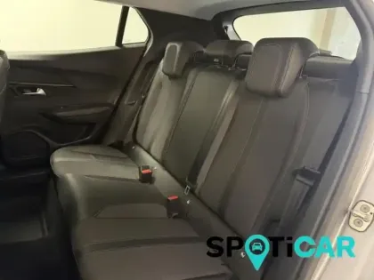 Photo 8 Peugeot 2008  1.2 PureTech 130ch S&S Allure EAT8