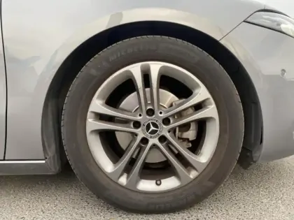 Photo 9 Mercedes Classe A Gén. IV (W177) Ph1 Business Line 5