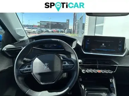 Photo 19 Peugeot 208 Gén. II Ph1 NG Roadtrip 5