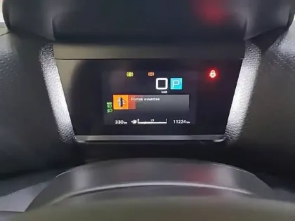 Photo 37 Citroën C4 Gén. III Ph1 Shine 5