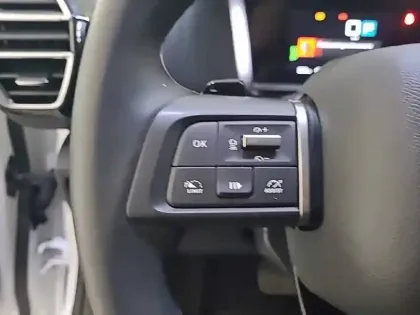 Photo 20 Citroën C4 Gén. III Ph1 Shine 5