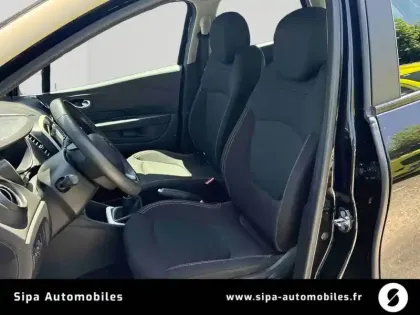Photo 42 Renault Captur  dCi 90 Energy