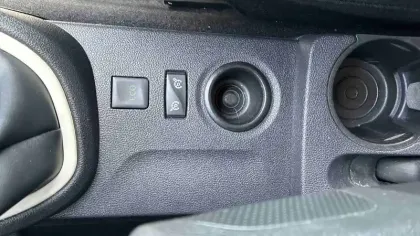 Photo 56 Renault Captur  dCi 90 Energy