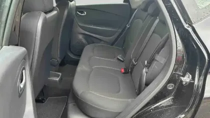 Photo 12 Renault Captur  dCi 90 Energy