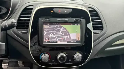 Photo 15 Renault Captur  dCi 90 Energy