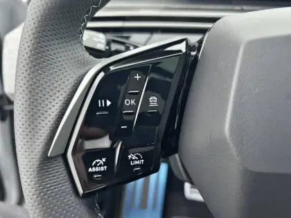 Photo 90 Peugeot 3008  Hybrid 145 e-DCS6