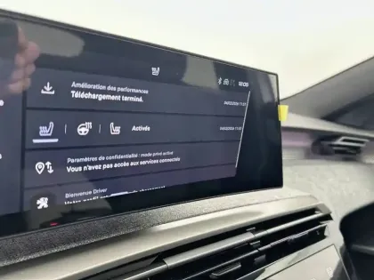 Photo 89 Peugeot 3008  Hybrid 145 e-DCS6