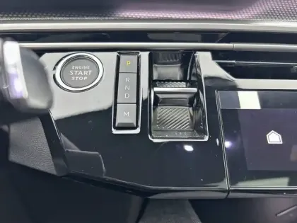 Photo 77 Peugeot 3008  Hybrid 145 e-DCS6