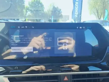 Photo 18 Citroën C4 e- 156 ch autonomie étendue