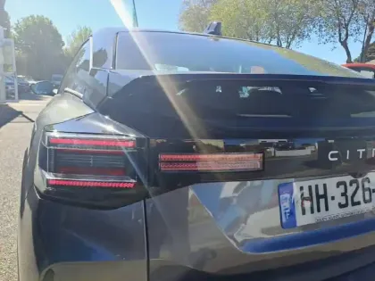 Photo 16 Citroën C4 e- 156 ch autonomie étendue