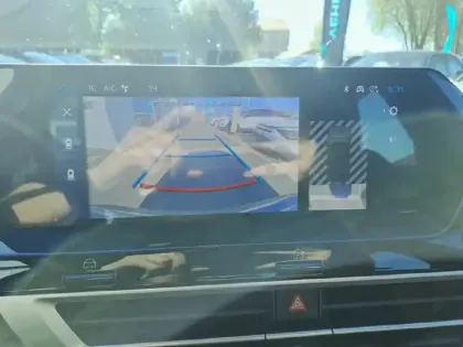 Photo 14 Citroën C4 e- 156 ch autonomie étendue