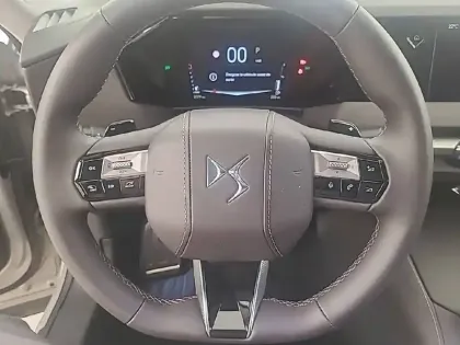 Photo 8 DS DS 4  BlueHDi 130 EAT8