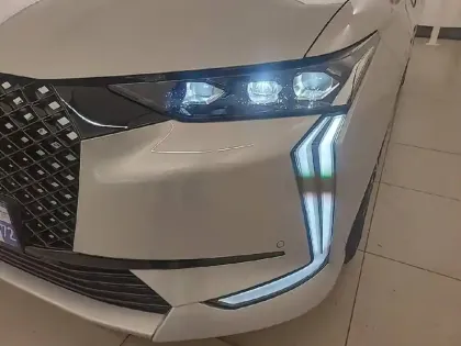 Photo 15 DS DS 4  BlueHDi 130 EAT8