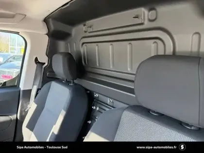 Photo 18 Opel Combo -E CARGO L1 ELECTRIQUE 100 KW