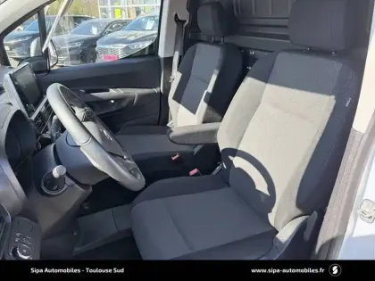 Photo 13 Opel Combo -E CARGO L1 ELECTRIQUE 100 KW