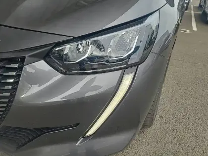 Photo 15 Peugeot 208 Gén. II Ph1 NG Style 5