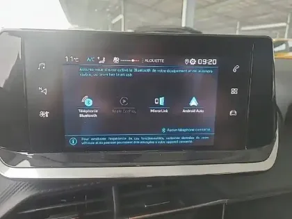 Photo 56 Peugeot 208  PureTech 100 S&S EAT8