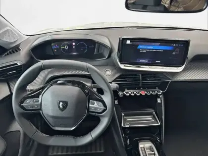 Photo 65 Peugeot 208  Electrique 54 kWh 156ch