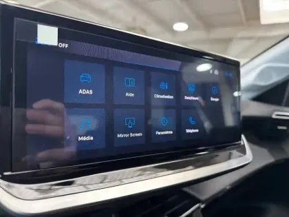 Photo 80 Peugeot 208  Electrique 54 kWh 156ch