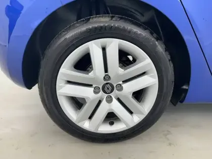 Photo 29 Renault Clio Gén. V (BJA) Ph2 Evolution 5