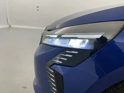 Photo 31 Renault Clio Gén. V (BJA) Ph2 Evolution 5