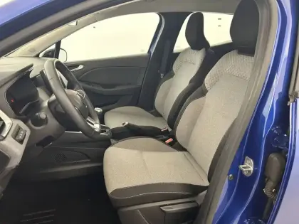 Photo 17 Renault Clio Gén. V (BJA) Ph2 Evolution 5