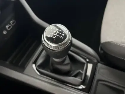 Photo 21 Renault Clio Gén. V (BJA) Ph2 Evolution 5