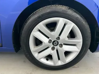 Photo 30 Renault Clio Gén. V (BJA) Ph2 Evolution 5