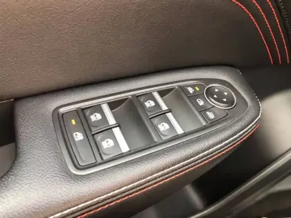 Photo 17 Renault Arkana  E-Tech 145 - 21B