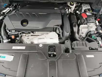 Photo 11 Peugeot 3008  Hybrid 225 e-EAT8