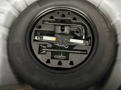 Photo 64 Renault Clio Gén. V (BJA) Ph2 Evolution 5