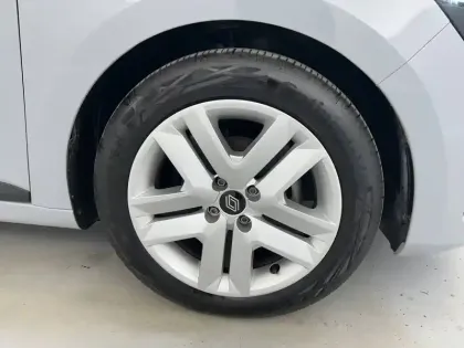 Photo 29 Renault Clio Gén. V (BJA) Ph2 Evolution 5