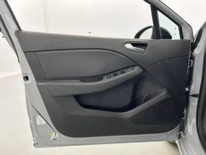 Photo 48 Renault Clio Gén. V (BJA) Ph2 Evolution 5