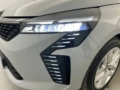 Photo 62 Renault Clio Gén. V (BJA) Ph2 Evolution 5