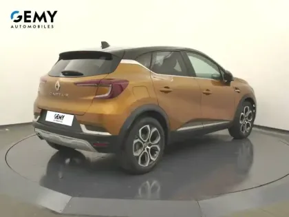 Photo 72 Renault Captur  TCe 130 EDC FAP