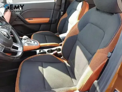 Photo 8 Renault Captur  TCe 130 EDC FAP