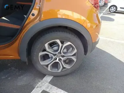 Photo 10 Renault Captur  TCe 130 EDC FAP