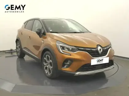Photo 57 Renault Captur  TCe 130 EDC FAP